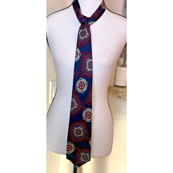 Arnold Palmer Vintage Men's Navy Blue Geometric Paisley Pattern Neck Tie - Picture 1 of 4